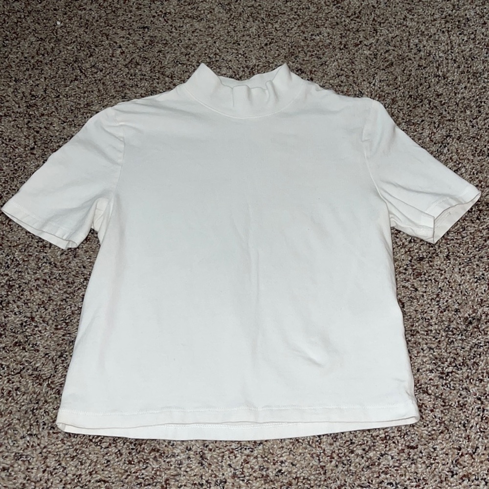 H&M tee